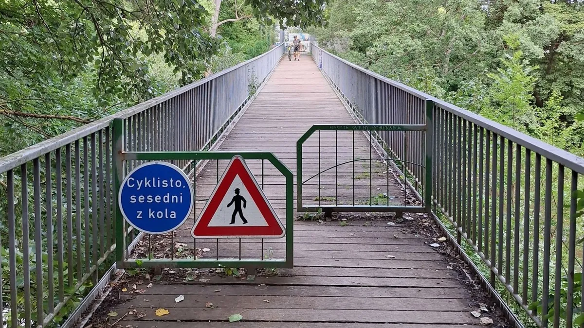 Lávka u Riviéry